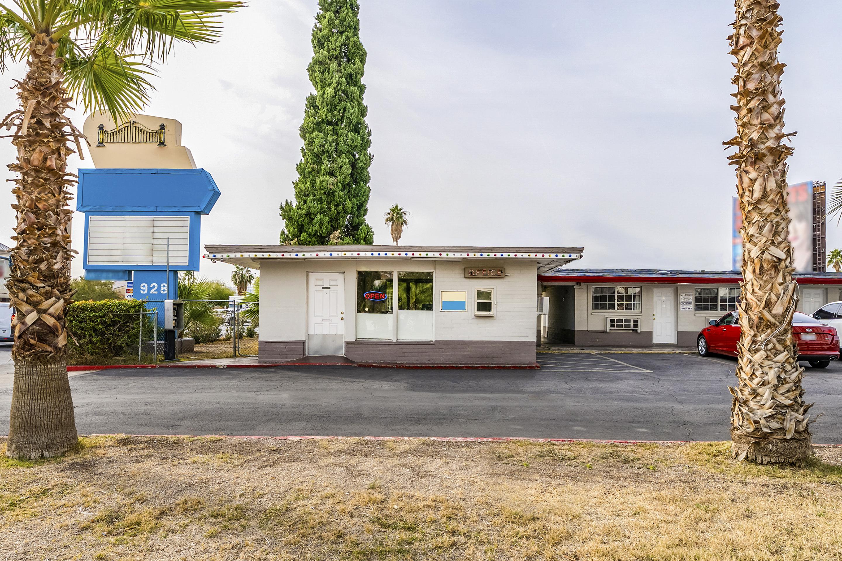 Oyo Gateway Motel Las Vegas North Strip/Fremont St. Area Екстер'єр фото